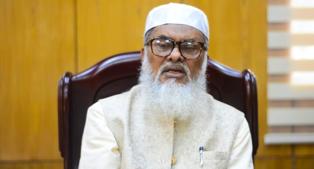 কওমি উদ্যোক্তা সম্মেলনে নারী সাংবাদিকের প্রবেশে বাধা, নিন্দা জানালেন ধর্ম উপদেষ্টা
