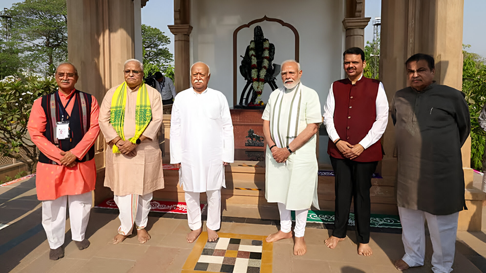 ভারতের প্রধানমন্ত্রী নরেন্দ্র মোদি পদত্যাগের পরিকল্পনা করছেন, দাবি সঞ্জয় রাউতের