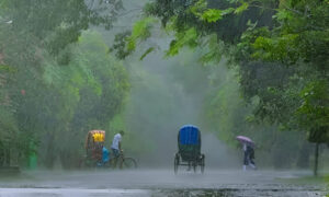 তিন বিভাগে ভারি বর্ষণের আভাস, সারা দেশে তাপমাত্রা কমতে পারে