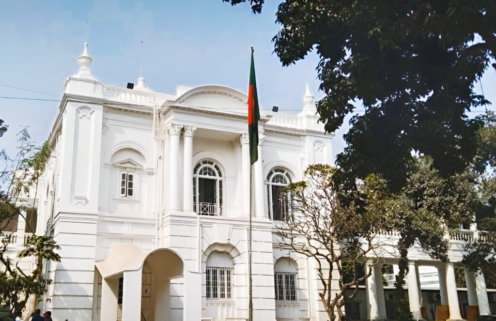 হাসিনা রায়, ট্রাইব্যুনাল নিরাপত্তা, সেনা মোতায়েন, সুপ্রিম কোর্ট চিঠি, মানবতাবিরোধী অপরাধ, ডিএমপি নিরাপত্তা