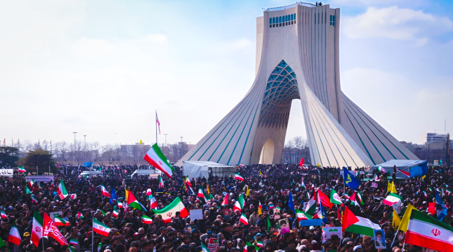 ইরান, ইসলামি বিপ্লব দিবস, ২২ বাহমান, মিছিল, গণশোভাযাত্রা, তেহরান, মার্কিন নৌবহর, যুক্তরাষ্ট্র, বিপ্লব বার্ষিকী, আজাদি স্কয়ার, প্রেস টিভি, মধ্যপ্রাচ্য খবর