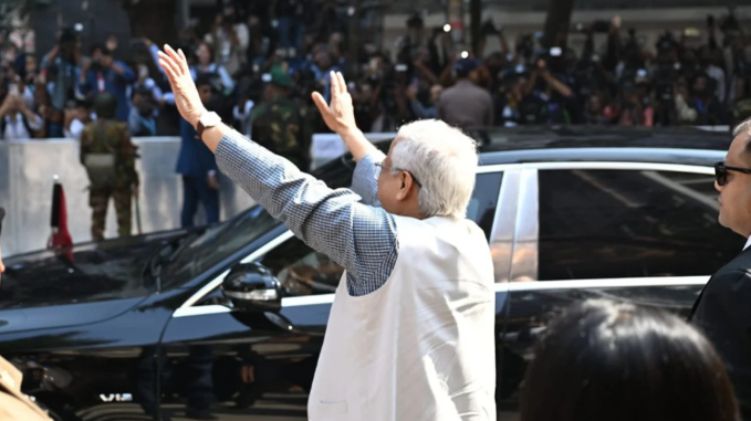শান্তিপূর্ণ ভোট, ত্রয়োদশ সংসদ নির্বাচন, গণভোট বাংলাদেশ, প্রধান উপদেষ্টা মুহাম্মদ ইউনূস, নির্বাচন কমিশন, ভোটার অংশগ্রহণ, গণতান্ত্রিক নির্বাচন, উৎসবমুখর ভোট, জুলাই জাতীয় সনদ, বাংলাদেশ রাজনীতি
